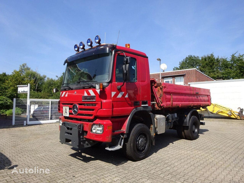 Mercedes-Benz Actros 1832 - 3 way tipper - Tipper: picture 1 Mercedes-Benz Actros 1832 - 3 way tipper - Tipper: picture 1