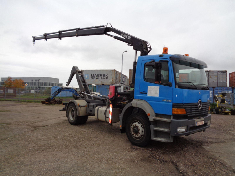Mercedes-Benz Atego 1828 Hook lift truck + Crane Hiab 102 - Hook lift truck, Crane truck: picture 2 Mercedes-Benz Atego 1828 Hook lift truck + Crane Hiab 102 - Hook lift truck, Crane truck: picture 2
