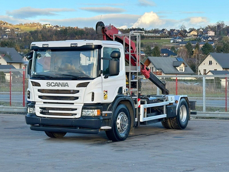 Mitsubishi P250 - Cab chassis truck, Crane truck: picture 2 Mitsubishi P250 - Cab chassis truck, Crane truck: picture 2