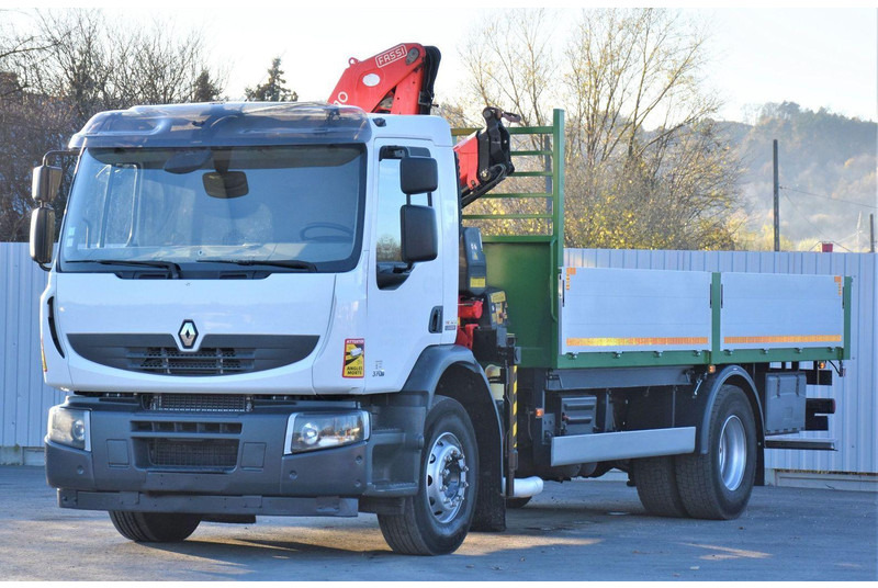 Renault - Dropside/ Flatbed truck, Crane truck: picture 4 Renault - Dropside/ Flatbed truck, Crane truck: picture 4