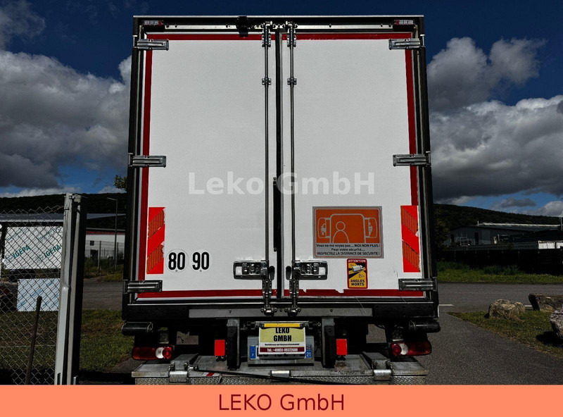 Renault D 16.220 - Refrigerator truck: picture 5 Renault D 16.220 - Refrigerator truck: picture 5