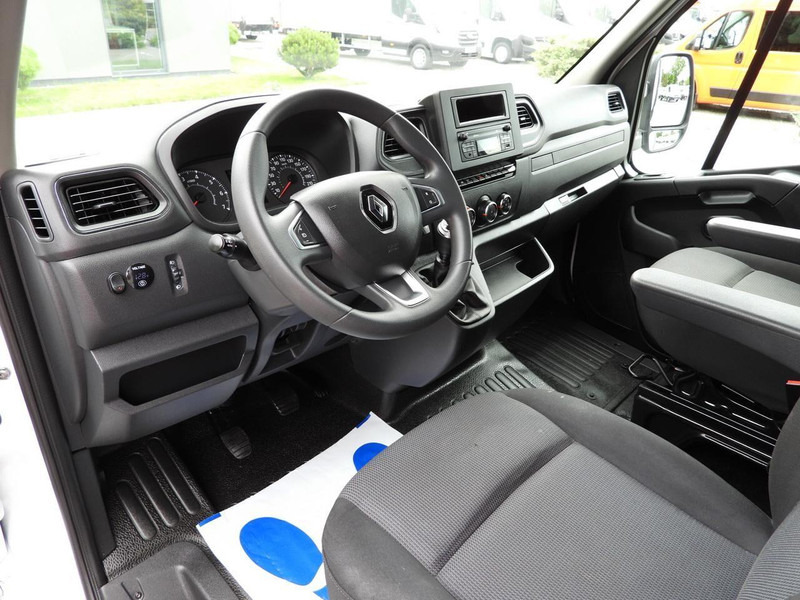 Renault MASTER - Box truck: picture 2 Renault MASTER - Box truck: picture 2