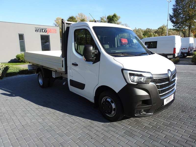 Renault MASTER SKRZYNIA TEMPOMAT KLIMATYZACJA LEDY BLIŹNIACZE KOŁA 130K - Flatbed van: picture 4 Renault MASTER SKRZYNIA TEMPOMAT KLIMATYZACJA LEDY BLIŹNIACZE KOŁA 130K - Flatbed van: picture 4