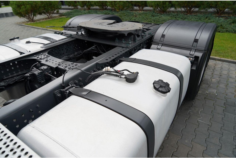 Tractor unit Mercedes-Benz ACTROS 1845: picture 14