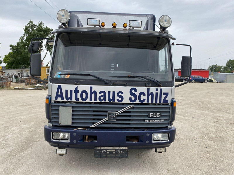 Volvo FL 6 210 - Tractor - Tractor unit: picture 2 Volvo FL 6 210 - Tractor - Tractor unit: picture 2