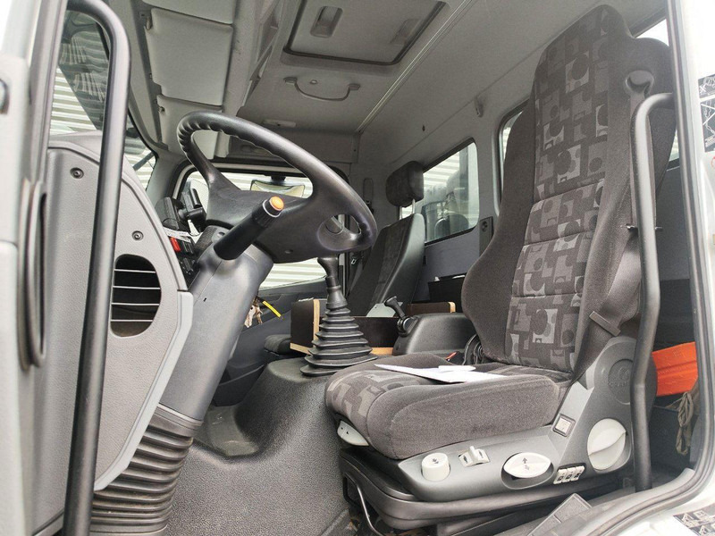 Leasing of Mercedes-Benz Axor 1824 - Lifting basket Mercedes-Benz Axor 1824 - Lifting basket: picture 12