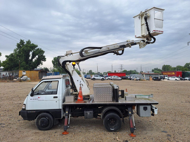 Piaggio Porter Maxxi 1,3 - Lifting Basket 12m - Truck, Crane truck: picture 5 Piaggio Porter Maxxi 1,3 - Lifting Basket 12m - Truck, Crane truck: picture 5