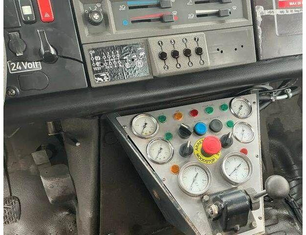 Leasing of Unimog 1650 ZAGRO SCHIENEN TWO WAY RAIL ROAD Unimog 1650 ZAGRO SCHIENEN TWO WAY RAIL ROAD: picture 8