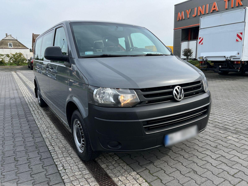 Volkswagen Transporter T5 Brygadówka, Osobowy, 9-miejsc, Jeden Właściciel, - Minibus, Passenger van: picture 5 Volkswagen Transporter T5 Brygadówka, Osobowy, 9-miejsc, Jeden Właściciel, - Minibus, Passenger van: picture 5
