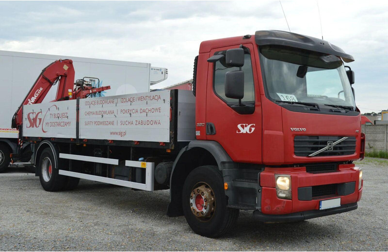 Volvo FE 18.320 FLATBED CRANE - Dropside/ Flatbed truck, Crane truck: picture 3 Volvo FE 18.320 FLATBED CRANE - Dropside/ Flatbed truck, Crane truck: picture 3
