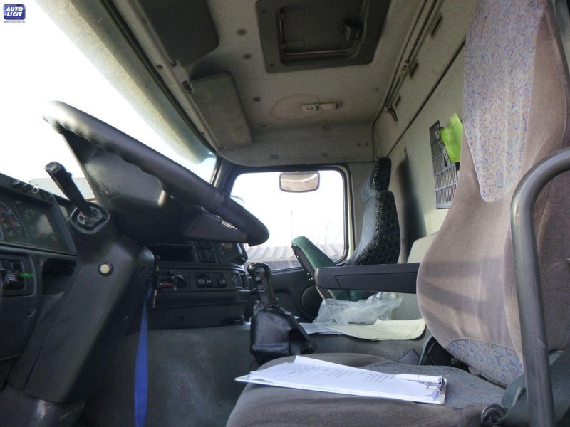 Volvo FM 12.380. - Tank truck: picture 5 Volvo FM 12.380. - Tank truck: picture 5