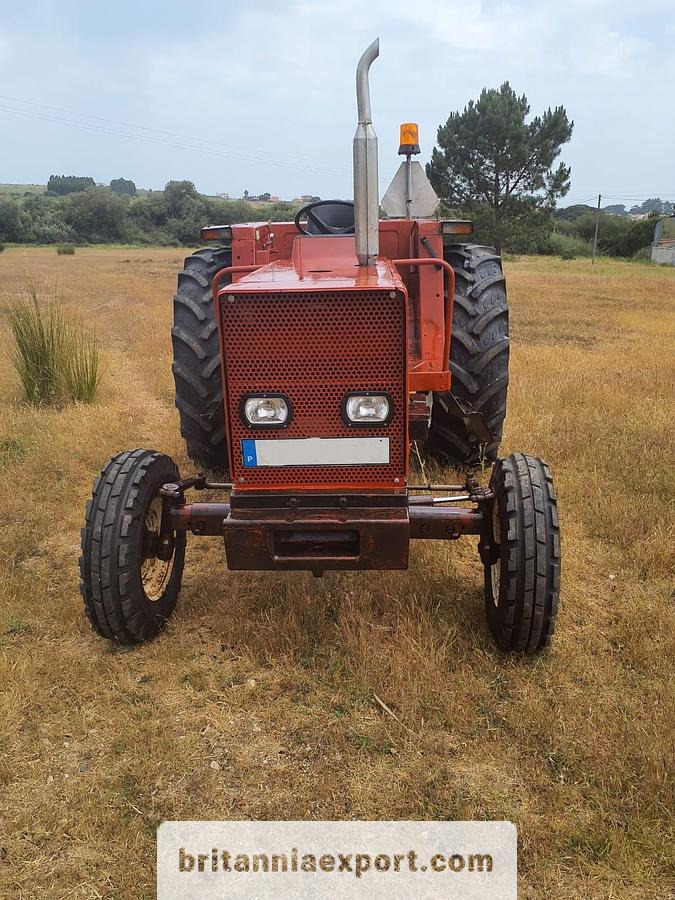 FIAT 780 | 4 cylinder | Oil brakes | Power steering - Farm tractor: picture 2 FIAT 780 | 4 cylinder | Oil brakes | Power steering - Farm tractor: picture 2