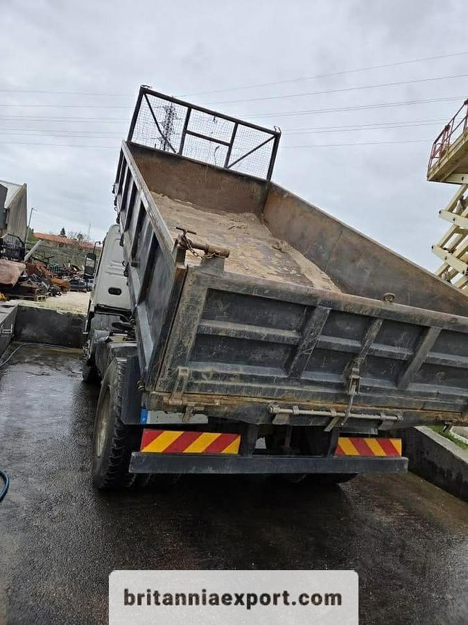 VOLVO FL7 260 HP 6 Cylinder | 19 Ton 3-Way Tipper Truck - Tipper: picture 2 VOLVO FL7 260 HP 6 Cylinder | 19 Ton 3-Way Tipper Truck - Tipper: picture 2