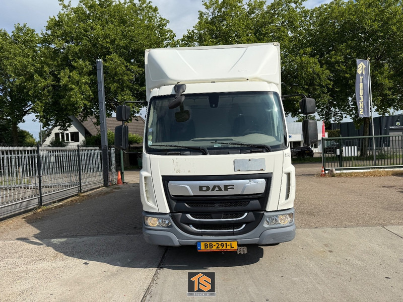 DAF LF 210 12TON - AUTOMATIC - LADEBORDWAND - APK/TUV 12/2025 - TOP TRUCK - Box truck: picture 2 DAF LF 210 12TON - AUTOMATIC - LADEBORDWAND - APK/TUV 12/2025 - TOP TRUCK - Box truck: picture 2