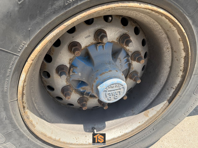Renders ROC 16.27 3 AXLE STANDARD - 2X STEERING - NL TOP TRAILER - Curtainsider semi-trailer: picture 2 Renders ROC 16.27 3 AXLE STANDARD - 2X STEERING - NL TOP TRAILER - Curtainsider semi-trailer: picture 2