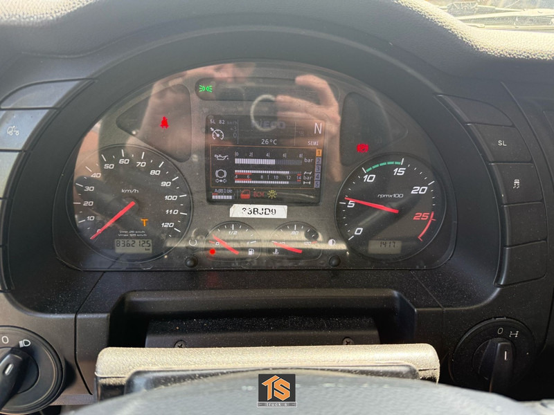 Iveco AS 420 AUTOMATIC - EURO 6 - 2 TANKS - 4X AVAILABLE - TOP! - Tractor unit: picture 3 Iveco AS 420 AUTOMATIC - EURO 6 - 2 TANKS - 4X AVAILABLE - TOP! - Tractor unit: picture 3