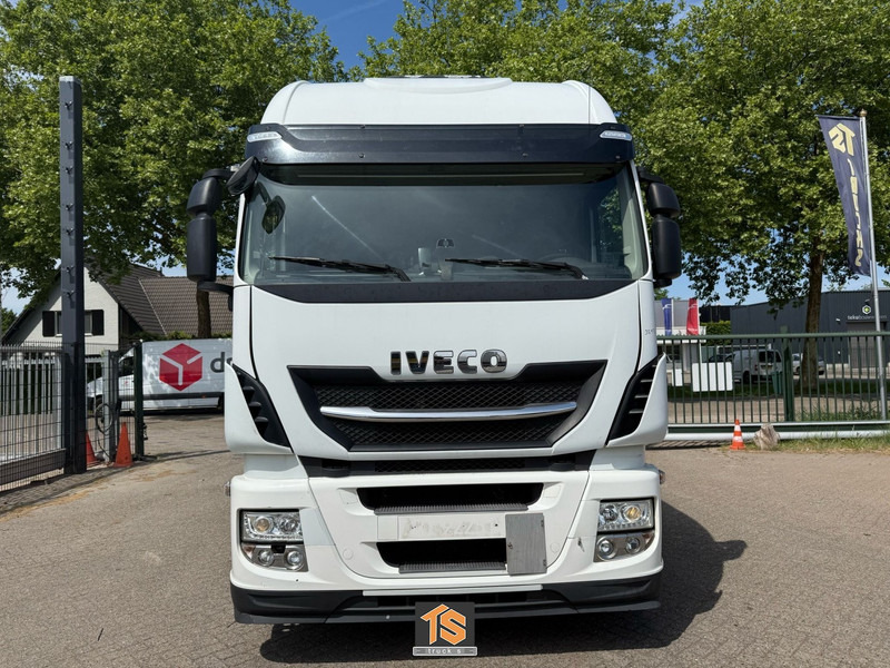 Iveco AS 420 AUTOMATIC - EURO 6 - 2 TANKS - 4X AVAILABLE - TOP! - Tractor unit: picture 5 Iveco AS 420 AUTOMATIC - EURO 6 - 2 TANKS - 4X AVAILABLE - TOP! - Tractor unit: picture 5