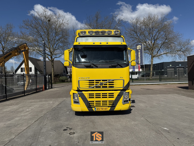 Volvo FH400 4X2T FAL6.7 RAD-A4 XLOW MEGA - 400 - AUTOMATIC - EURO 5 - NL TRUCK - TUV 7/25 - Tractor unit: picture 2 Volvo FH400 4X2T FAL6.7 RAD-A4 XLOW MEGA - 400 - AUTOMATIC - EURO 5 - NL TRUCK - TUV 7/25 - Tractor unit: picture 2