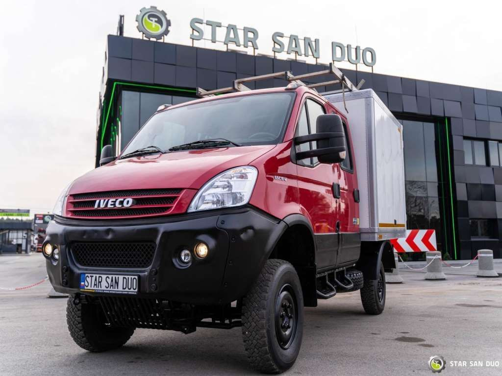 Iveco DAILY 4X4 OFFROAD CAMPER BOX DOKA Iveco DAILY 4X4 OFFROAD CAMPER BOX DOKA - Cab chassis truck: picture 4 Iveco DAILY 4X4 OFFROAD CAMPER BOX DOKA Iveco DAILY 4X4 OFFROAD CAMPER BOX DOKA - Cab chassis truck: picture 4