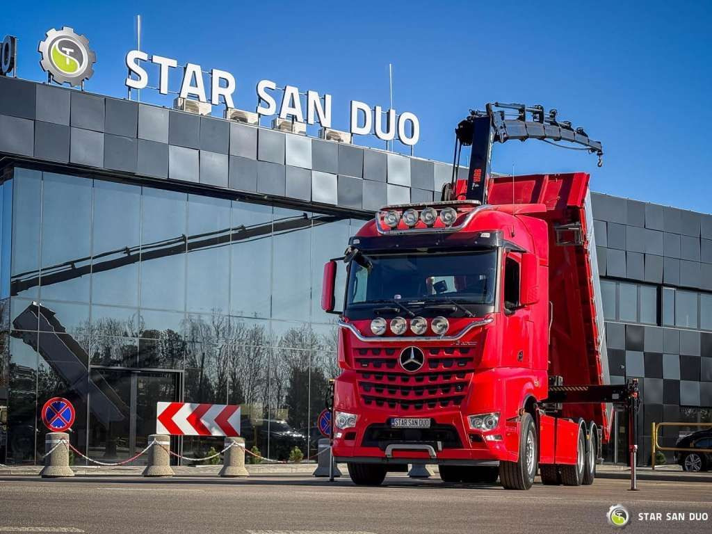 Mercedes-Benz AROCS 3358L 6x4 HIAB 192X-HIPRO E-6 Crane Kippe - Tipper: picture 4 Mercedes-Benz AROCS 3358L 6x4 HIAB 192X-HIPRO E-6 Crane Kippe - Tipper: picture 4