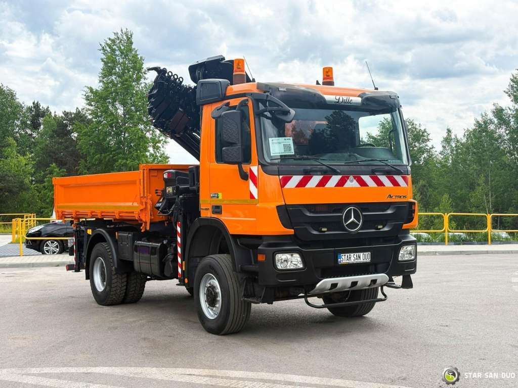 Crane truck Mercedes-Benz Actros 1841 AK 4x4 Hiab 288E-7 Crane Kipper: picture 9 Crane truck Mercedes-Benz Actros 1841 AK 4x4 Hiab 288E-7 Crane Kipper: picture 9