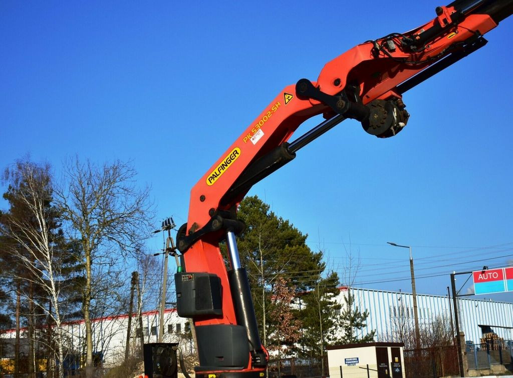 Crane truck, Dropside/ Flatbed truck Mercedes-Benz Actros 2546 6x2 Palfinger PK 53002 Crane Kran: picture 28