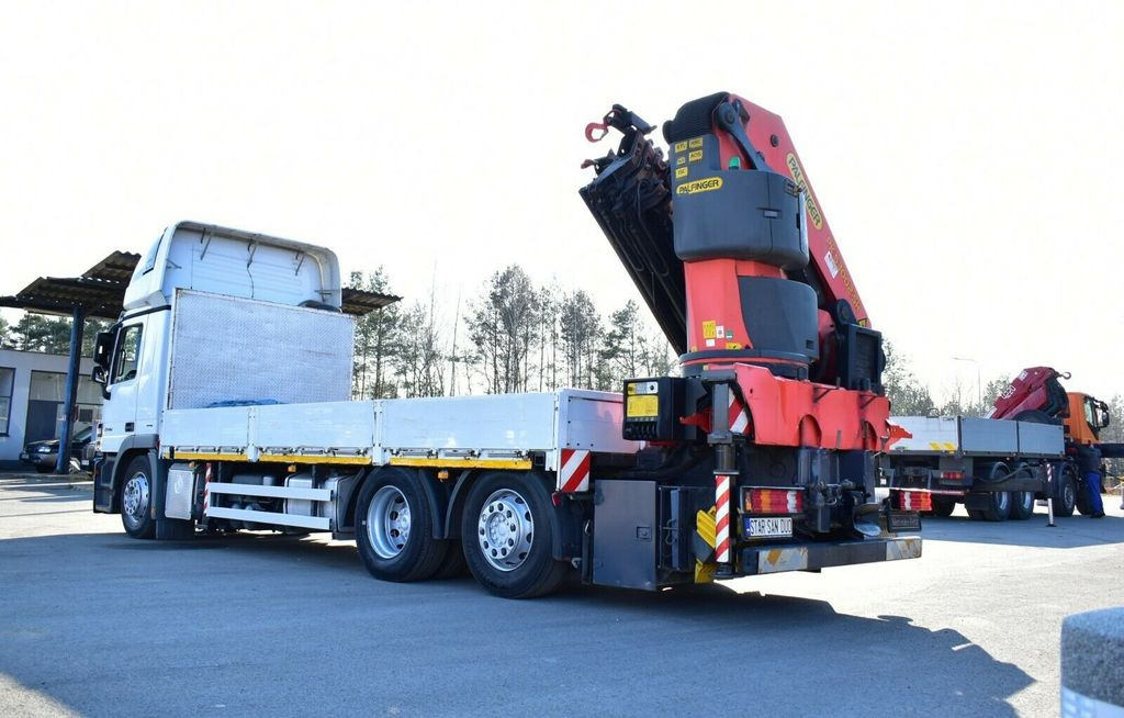 Crane truck, Dropside/ Flatbed truck Mercedes-Benz Actros 2546 6x2 Palfinger PK 53002 Crane Kran: picture 13