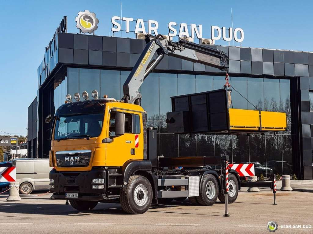 MAN TGS 28.480 6x4x4 H PALFINGER PK 29002 CRANE 5th - Tractor unit: picture 2 MAN TGS 28.480 6x4x4 H PALFINGER PK 29002 CRANE 5th - Tractor unit: picture 2