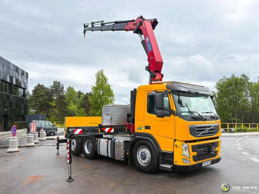 Volvo FM 460 6x4x4 HMF 3220 Crane HDS - Tractor unit: picture 2 Volvo FM 460 6x4x4 HMF 3220 Crane HDS - Tractor unit: picture 2