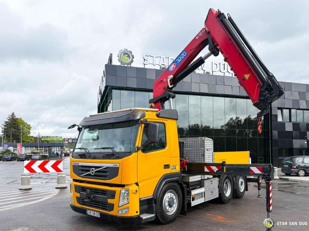 Volvo FM 460 6x4x4 HMF 3220 Crane HDS - Crane truck: picture 5 Volvo FM 460 6x4x4 HMF 3220 Crane HDS - Crane truck: picture 5
