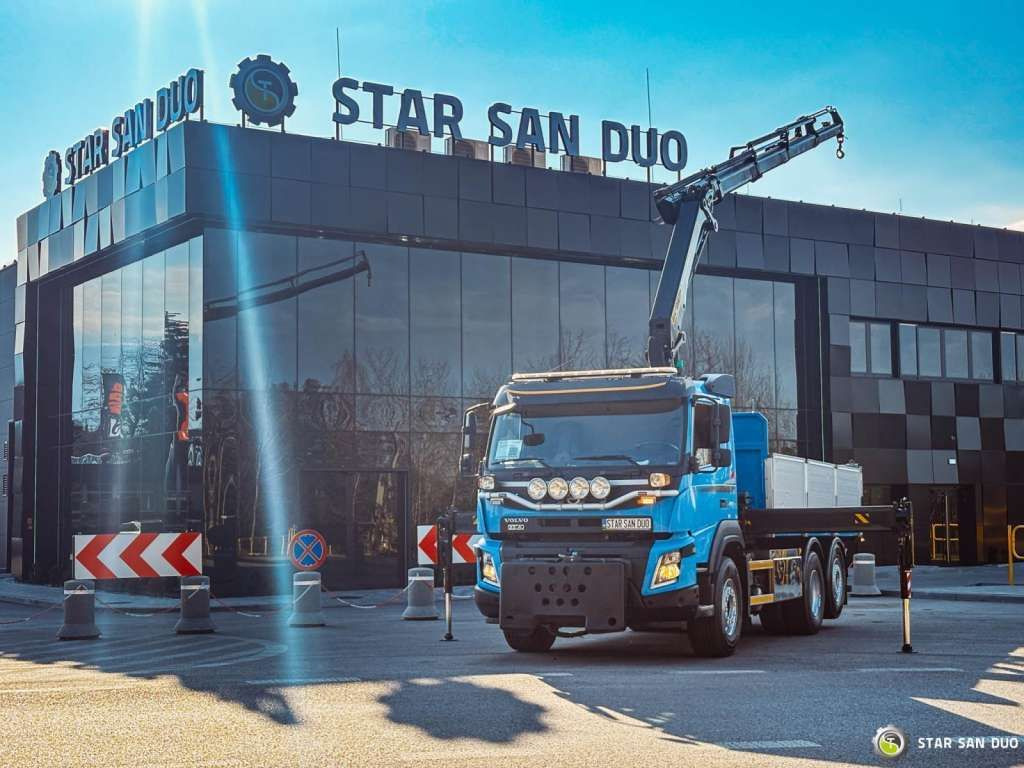 Volvo FMX 410 6x2 PALFINGER PK 18002 Crane 340 Hours - Crane truck: picture 1 Volvo FMX 410 6x2 PALFINGER PK 18002 Crane 340 Hours - Crane truck: picture 1