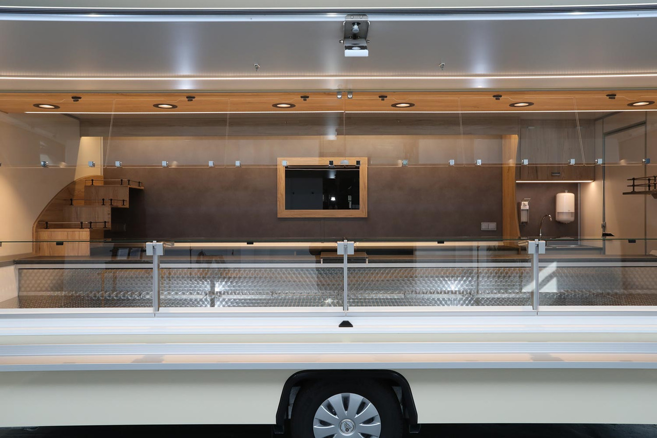 Verkaufsanhänger BORCO HÖHNS - Vending trailer: picture 2 Verkaufsanhänger BORCO HÖHNS - Vending trailer: picture 2