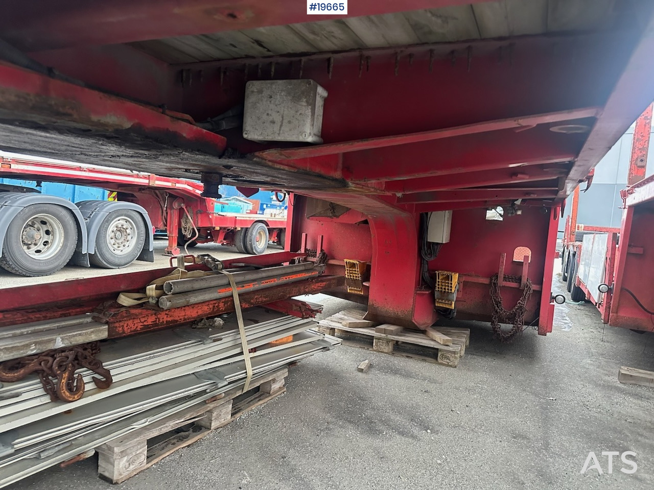 Dropside/ Flatbed semi-trailer Broshuis 3 AUD-44 brønnhenger.: picture 31 Dropside/ Flatbed semi-trailer Broshuis 3 AUD-44 brønnhenger.: picture 31