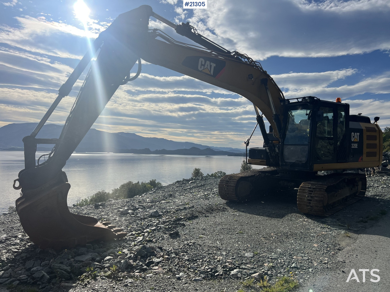 CAT 320 EL Gravemaskin m/ x site pro gps, Rototilt, graveskuffe, pusseskuffe og pigghammer - Crawler excavator: picture 1 CAT 320 EL Gravemaskin m/ x site pro gps, Rototilt, graveskuffe, pusseskuffe og pigghammer - Crawler excavator: picture 1