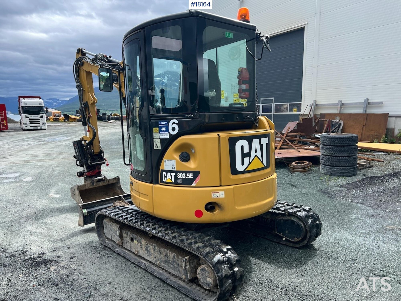 Caterpillar 303.5ECR - Excavator: picture 3 Caterpillar 303.5ECR - Excavator: picture 3