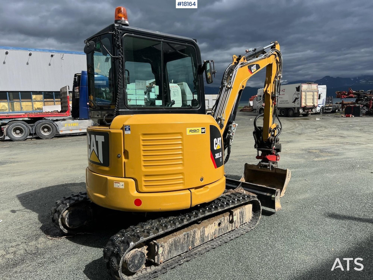 Caterpillar 303.5ECR - Excavator: picture 5 Caterpillar 303.5ECR - Excavator: picture 5