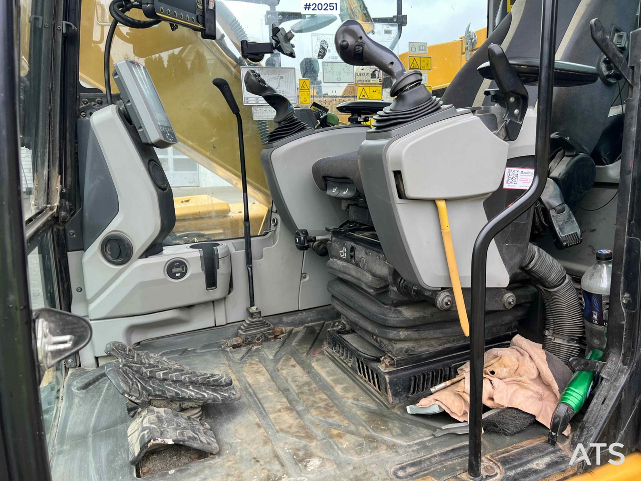 Excavator Caterpillar 313FL: picture 19