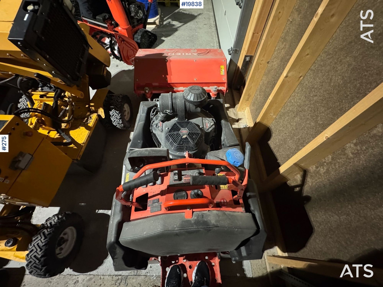 Mammoth 850 – Nesten ubrukt med snøfreser, saltspreder og kost - Construction machinery: picture 4 Mammoth 850 – Nesten ubrukt med snøfreser, saltspreder og kost - Construction machinery: picture 4