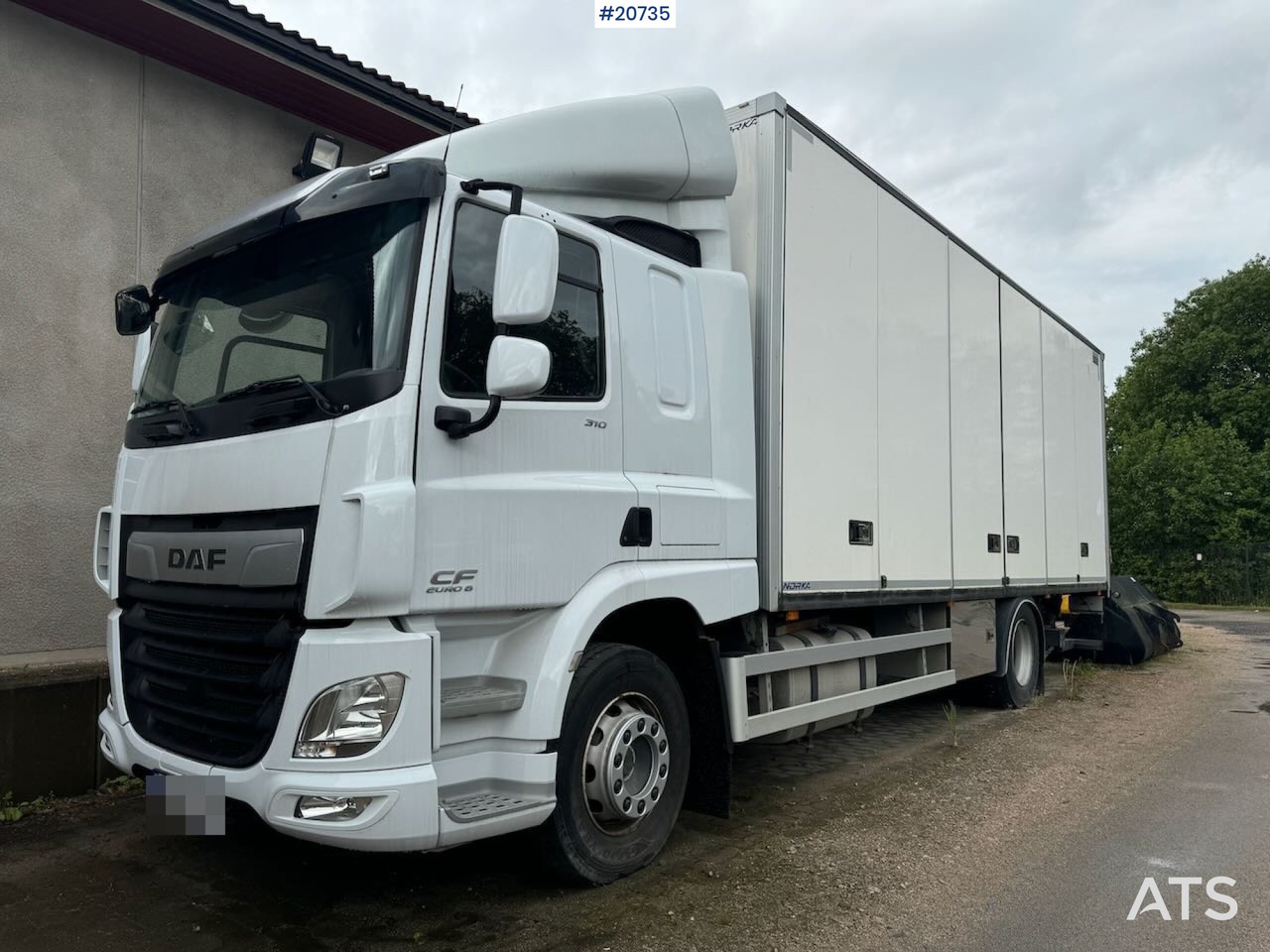 DAF CF310 - Box truck: picture 1 DAF CF310 - Box truck: picture 1