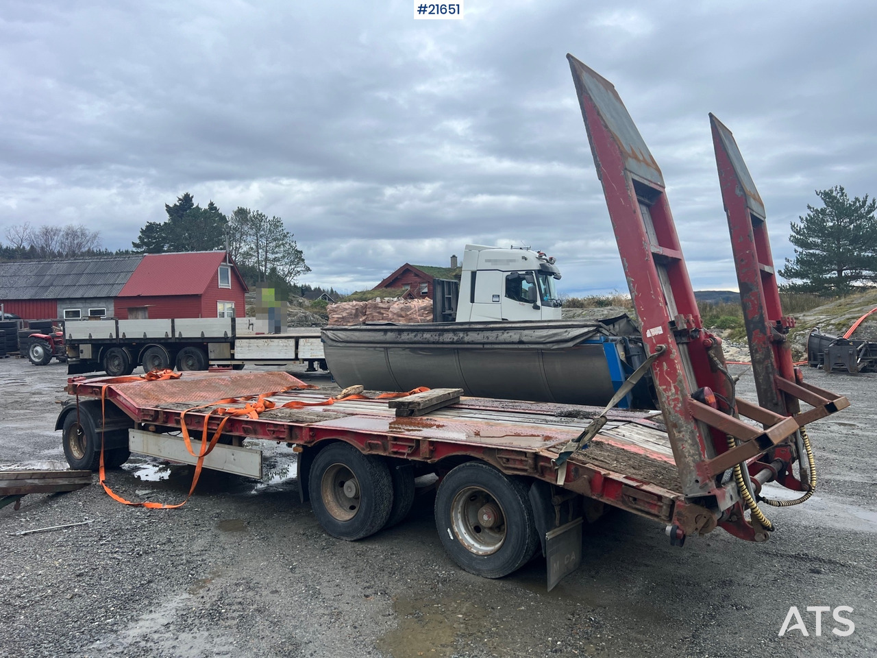 Damm 3 akslet maskinhenger m/ hydrauliske kjørebroer - Autotransporter trailer: picture 1 Damm 3 akslet maskinhenger m/ hydrauliske kjørebroer - Autotransporter trailer: picture 1