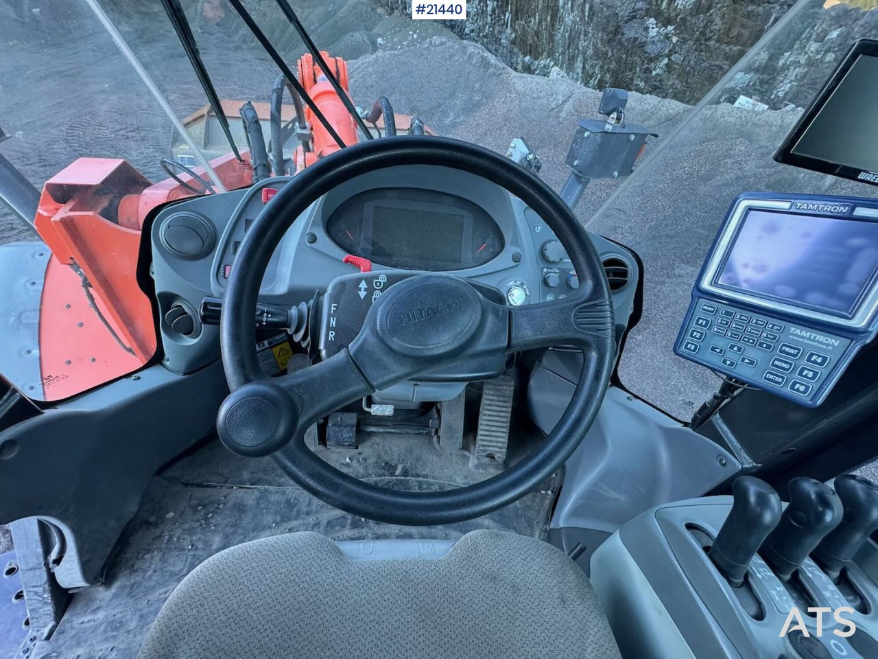 Wheel loader Hitachi ZW310: picture 28 Wheel loader Hitachi ZW310: picture 28