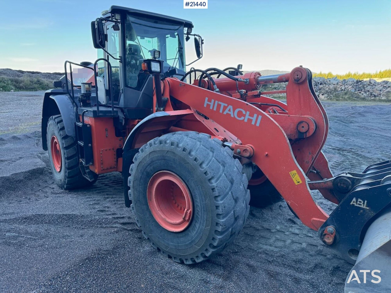 Wheel loader Hitachi ZW310: picture 8 Wheel loader Hitachi ZW310: picture 8