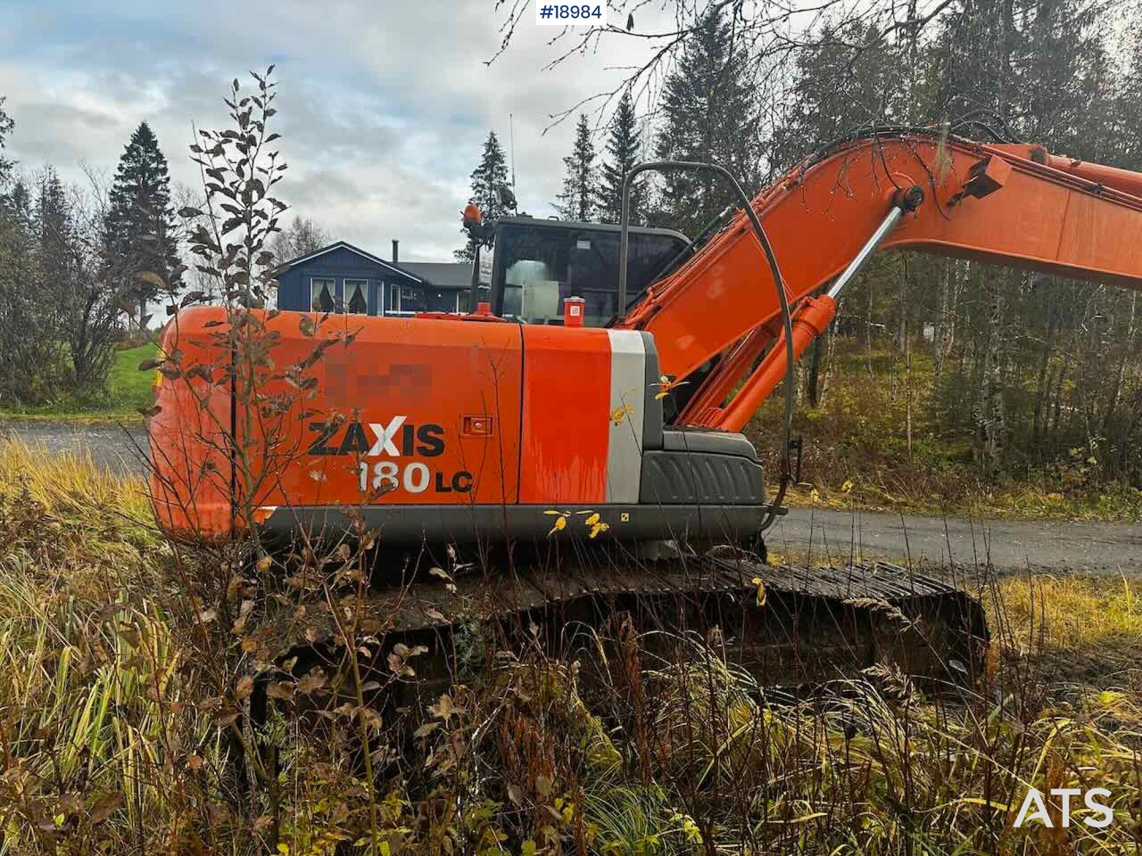 Hitachi ZX180LC-3 - Excavator: picture 5 Hitachi ZX180LC-3 - Excavator: picture 5
