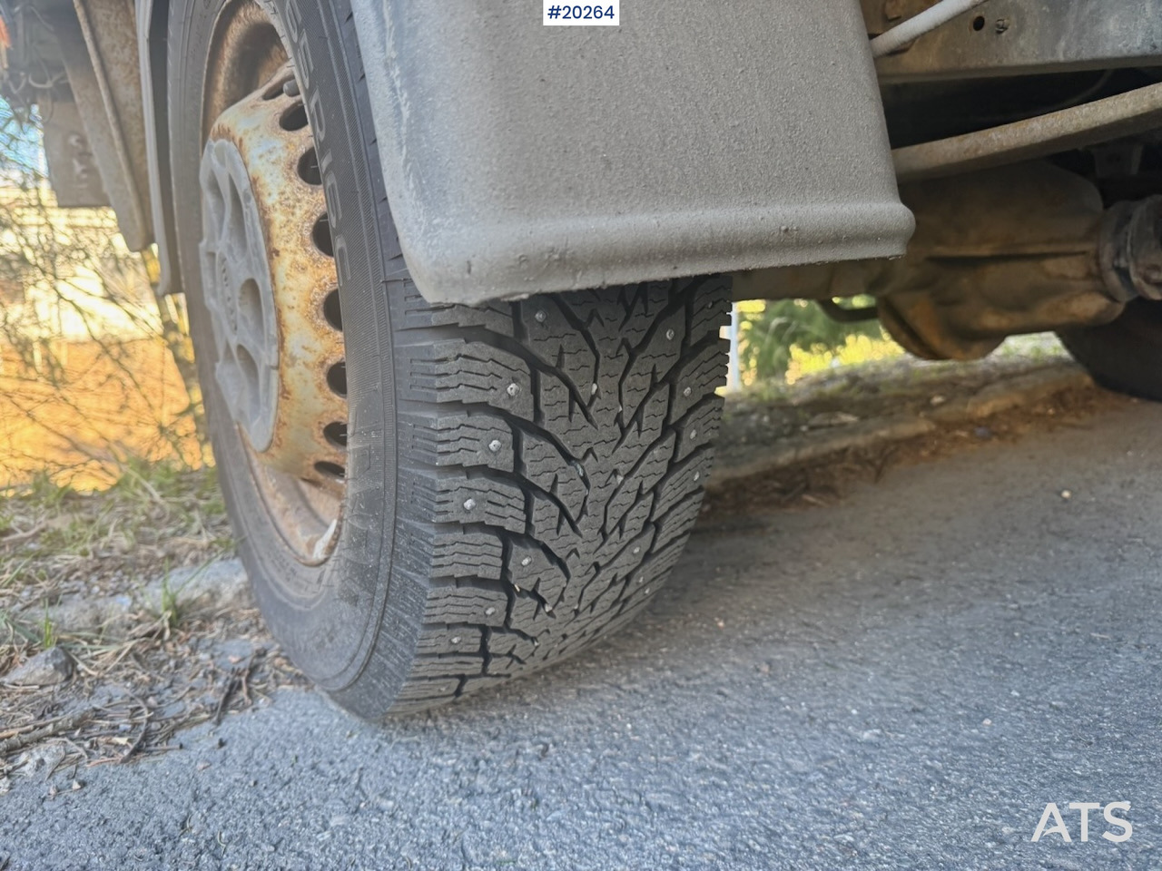 Box van Iveco Daily 35-130: picture 10