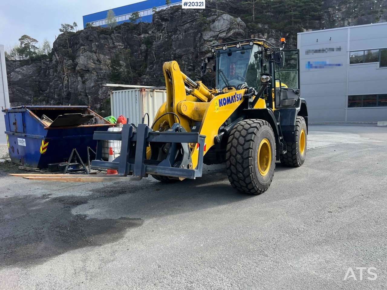 Komatsu WA320-8EO - Wheel loader: picture 2 Komatsu WA320-8EO - Wheel loader: picture 2