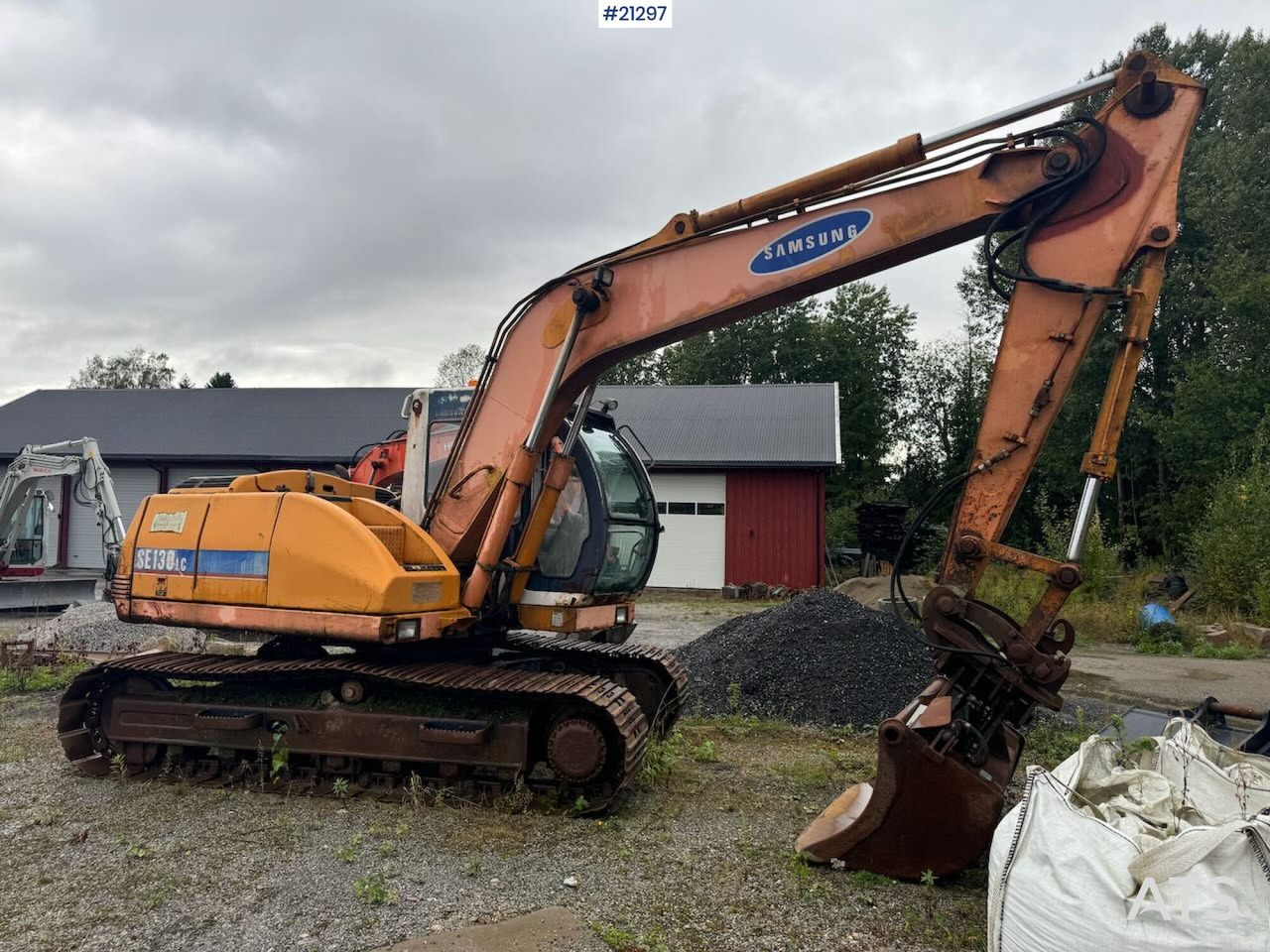 Samsung SE130LC - Crawler excavator: picture 2 Samsung SE130LC - Crawler excavator: picture 2
