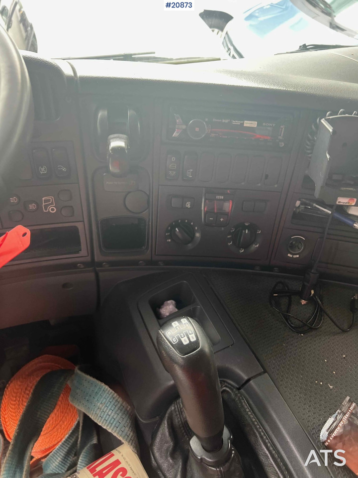 Box truck Scania P270: picture 26