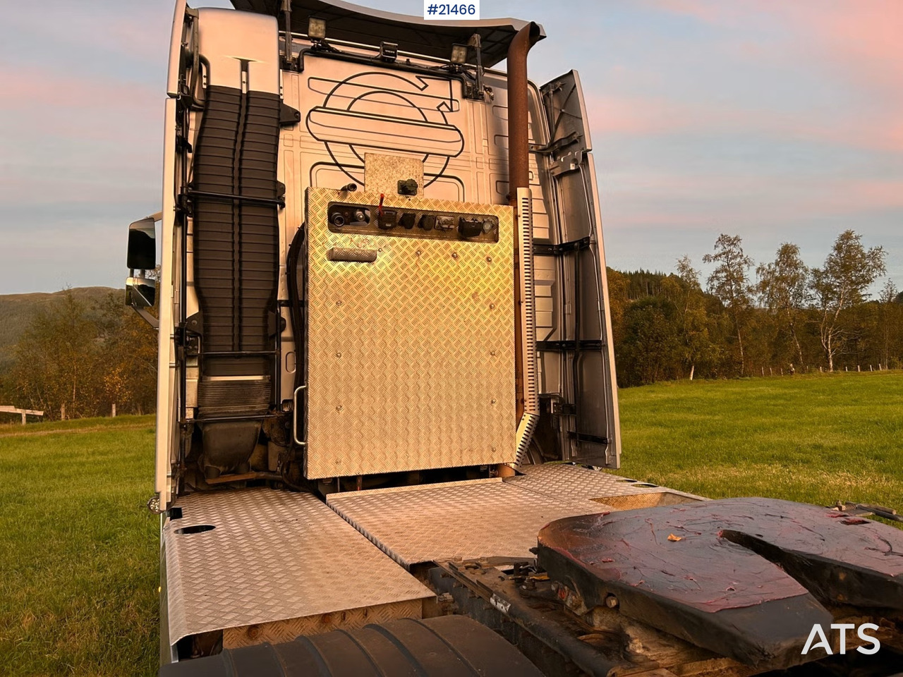 Volvo FH540 - Tractor unit: picture 5 Volvo FH540 - Tractor unit: picture 5