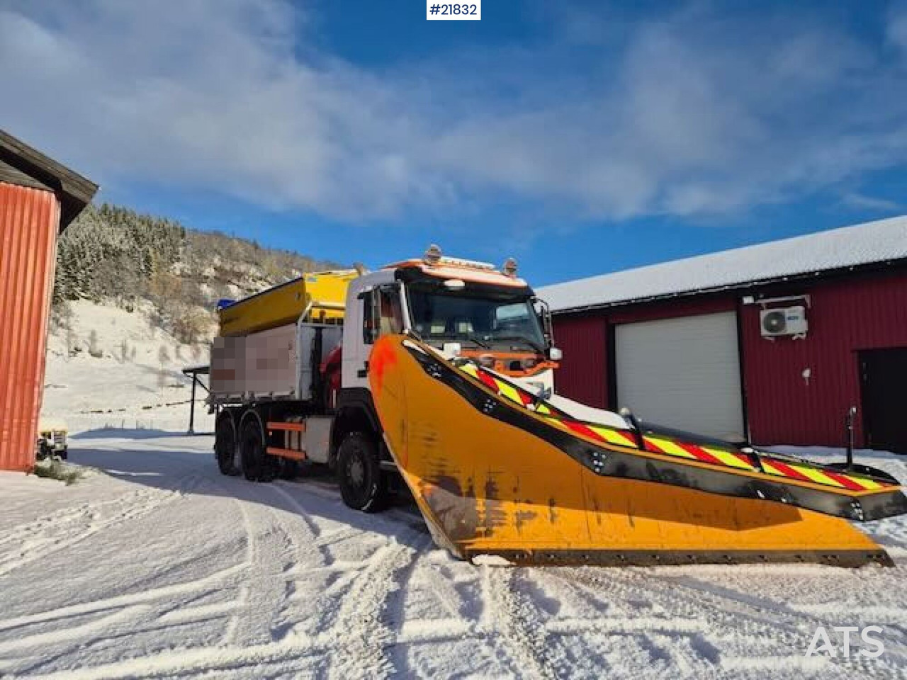 Volvo 2019 Volvo FMX 6x6 brøyterigget tippbil m/ 9,5 t/m kran, 2 sett dekk og lettkasse - Tipper: picture 5 Volvo 2019 Volvo FMX 6x6 brøyterigget tippbil m/ 9,5 t/m kran, 2 sett dekk og lettkasse - Tipper: picture 5