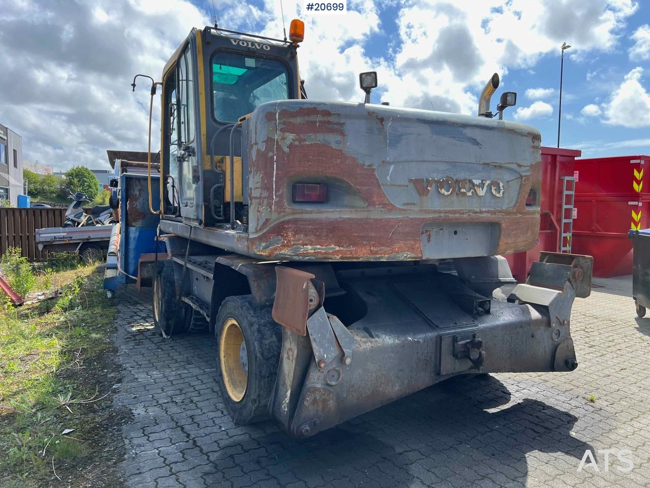 Volvo EW160B - Wheel loader: picture 2 Volvo EW160B - Wheel loader: picture 2